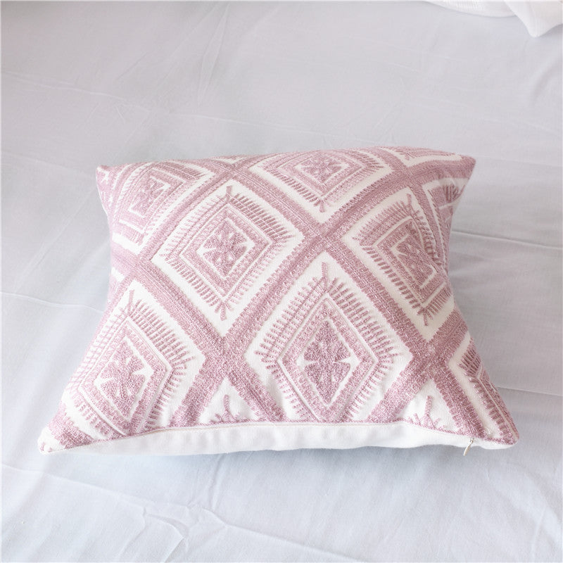 Geometrisches Baumwollkissenbezug mit Stickerei | Alisia NUMENCE Pillowcase