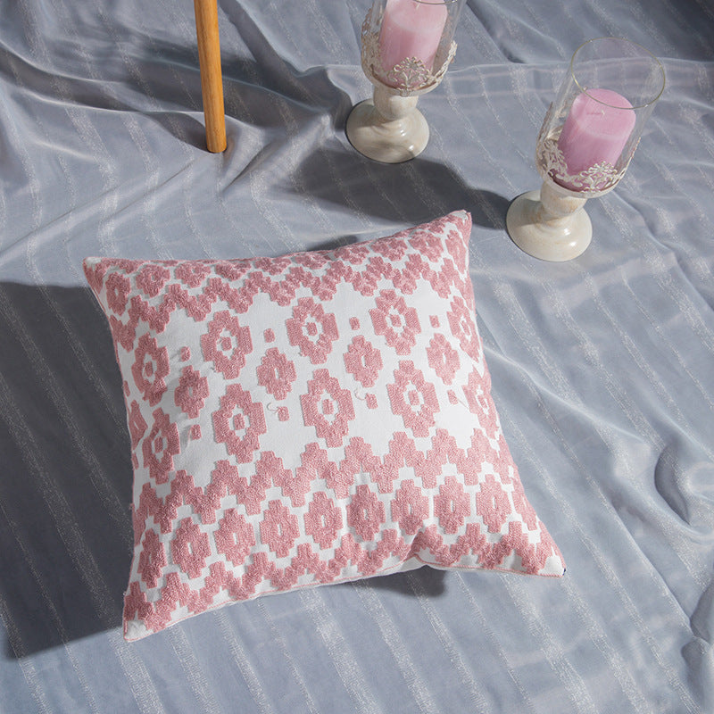 Geometrisches Baumwollkissenbezug mit Stickerei | Alisia NUMENCE Pillowcase